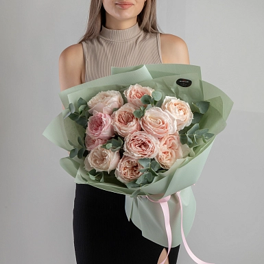 Букет из 11 пионовидных роз Tsumugi - фото 3