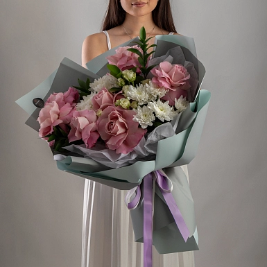 Букет из роз и хризантем “Очаровашка” - фото 3