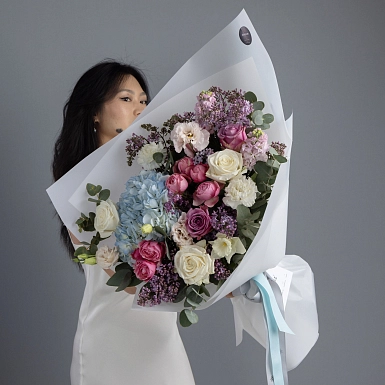 Букет из роз и сирени "Пение птиц" - фото 3