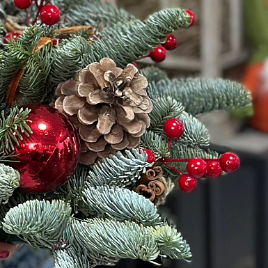 Новогодняя композиция "Обнимая зиму" - фото 7