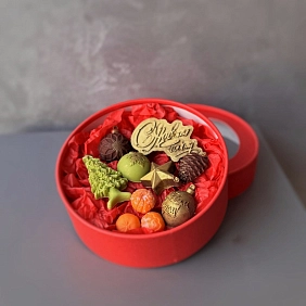 Набор шоколадных конфет ручной работы "С новым годом"