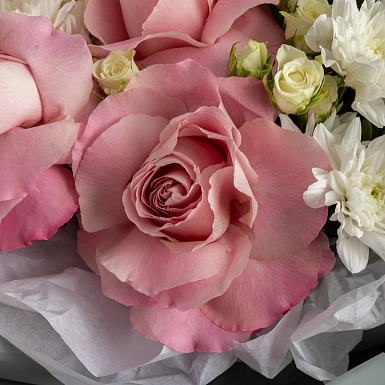 Букет из роз и хризантем “Очаровашка” - фото 5