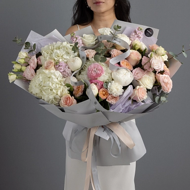 Букет из пионов и гортензии "Соната нежности" - фото 3