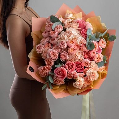 Букет с пионовидными розами "Навстречу мечте" фото