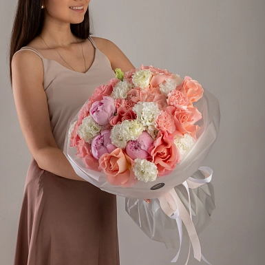 Букет с пионами "Персиковый вкус" - фото 3