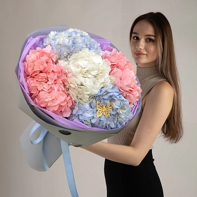 Букет из 5 микс гортензий фото