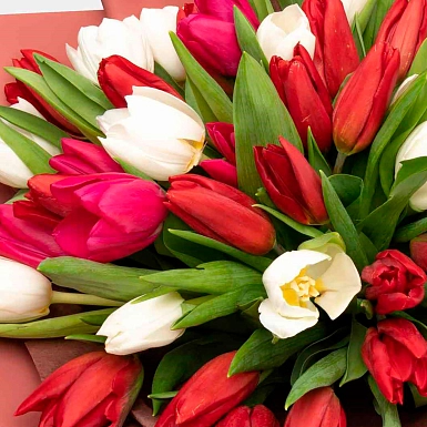 Букет из разноцветных тюльпанов "Spring" S - фото 6