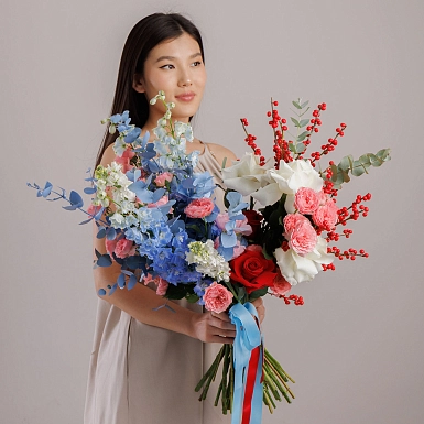 Букет с дельфиниумом "Адеми" - фото 2