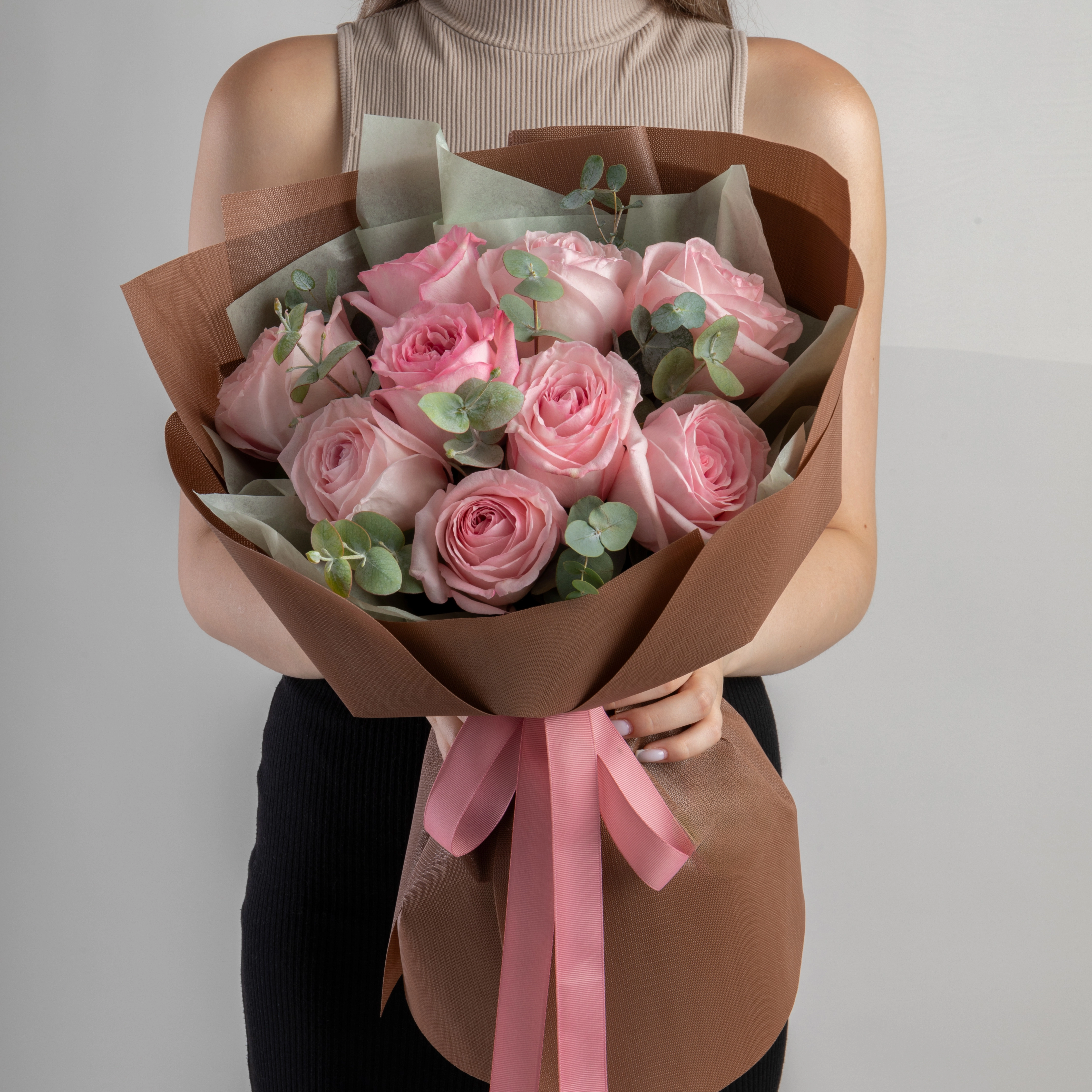 Букет из пионовидных роз David Austin 9 шт