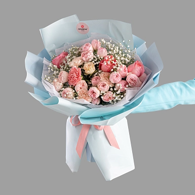 Букет из гипсофилы и кустовых роз "Керемет" - фото 3