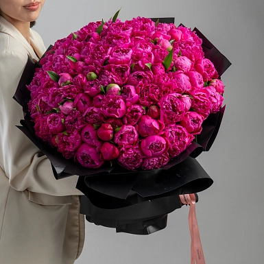 Букет из 151 ярко-розового пиона - фото 2