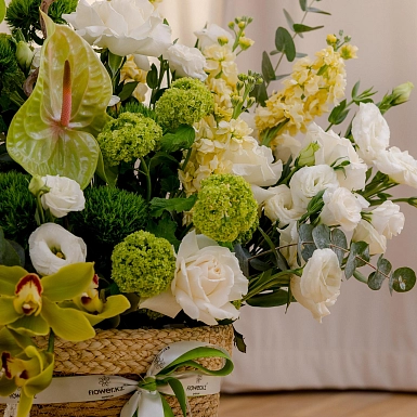 Композиция с антуриумами "Нота свежести" - фото 7