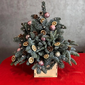 Новогодняя елочка "Зимние узоры"