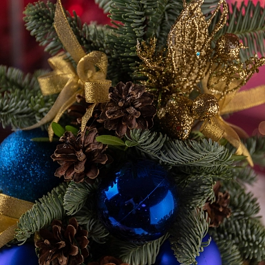 Новогодняя елочка "Синий иней" - фото 6