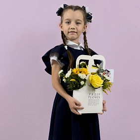 Композиция с подсолнухом "За знаниями"