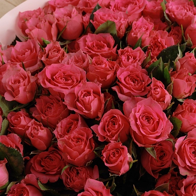 Букет из 19 кустовых роз "Sofi" - фото 3
