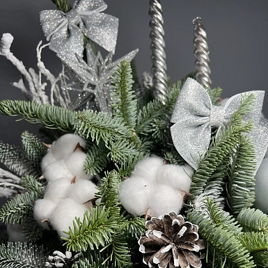 Новогодняя композиция "Silver spirit" - фото 4