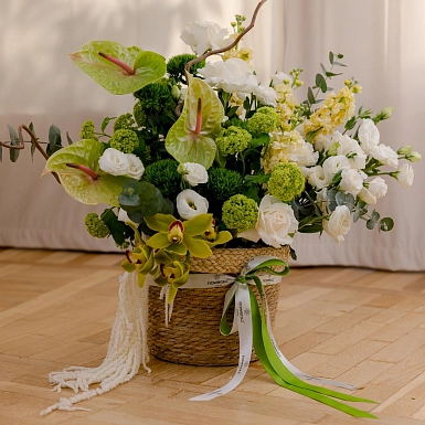 Композиция с антуриумами "Нота свежести" - фото 5