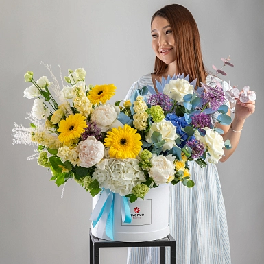 Композиция с герберами в коробке "Летнее настроение" - фото 3