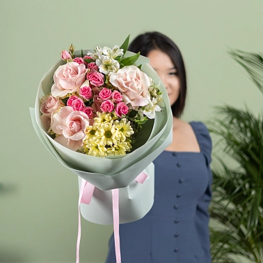 Букет “Яркие лепестки” - фото 1