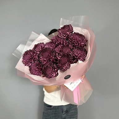 Букет из 15 бордовых хризантем - фото 1