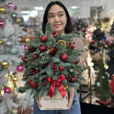 Новогодняя елочка "Карусель подарков" - фото 2