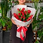 Букет из красных тюльпанов "Strong Love" M - фото 1