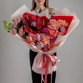 Букет с антуриумом "На удачу" фото