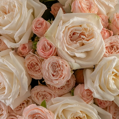 Букет из пионовидных роз "Ванильное облако" - фото 4