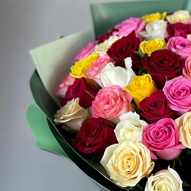 Букет из 51 местной микс розы 50 см - фото 5