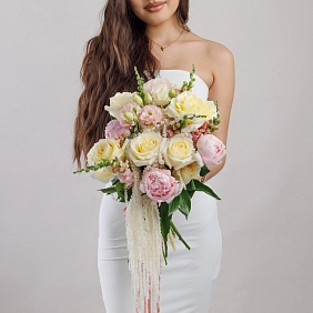 Букет невесты "Взгляд в сердце"