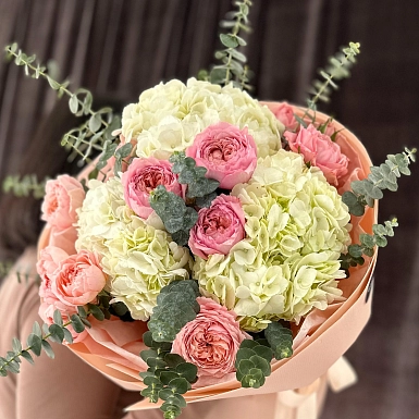 Букет из гортензии и спрей Julietta "Венера" - фото 5