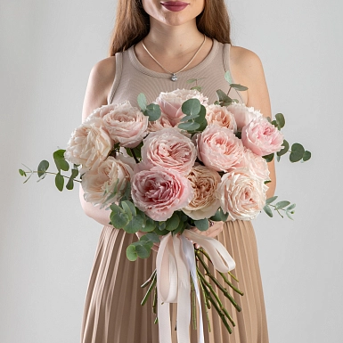 Букет из 15 пионовидных роз "Tsumugi" - фото 2