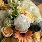 Букет из пионов и гербер "Тепло души" - фото 6
