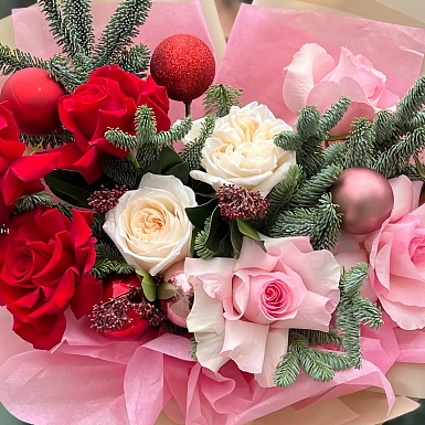 Зимний букет из роз и нобилиса "Аннабель" - фото 3