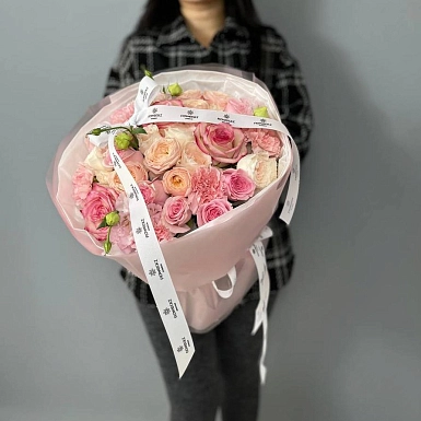 Букет из роз и эустом "Песня тишины" - фото 2