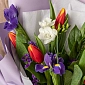 Букет из ирисов и тюльпанов "Доча" - фото 5