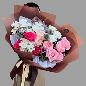 Букет из гортензии и хризантем "Прованс"