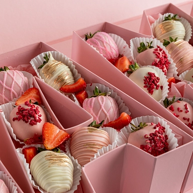 Клубника в шоколаде "Мама" - фото 5