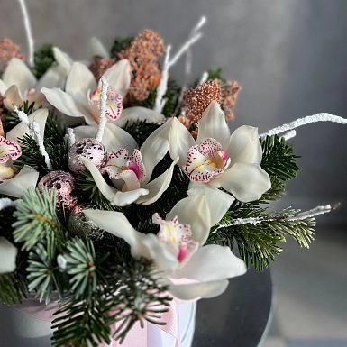 Зимняя композиция с орхидеями "Снегурочка" - фото 5