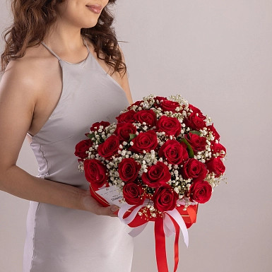 Композиция в сердце с розами и гипсофилой "Легкость Любви" - фото 2