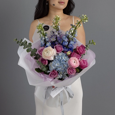 Букет из гортензии "Мальвина" фото