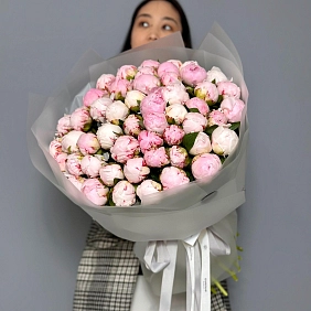 51 шт розовых местных пионов