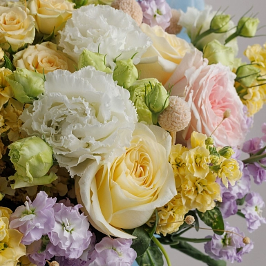 Букет из пионовидных роз и маттиолы "Айвори" - фото 5