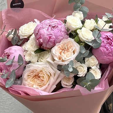 Букет с пионами "Вернисаж" - фото 4