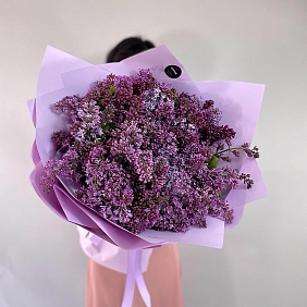 35 веток ароматной сирени