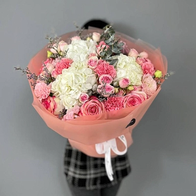 Букет из гортензий "Соната света" фото