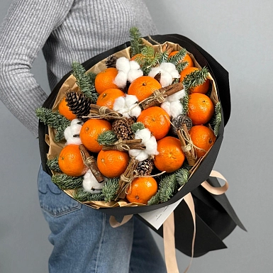 Новогодний букет "Мандариновая сказка" - фото 1