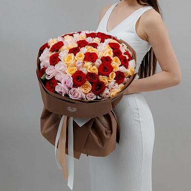 Букет из 101 яркой микс розы 50 см "Тянь-Шань" - фото 3