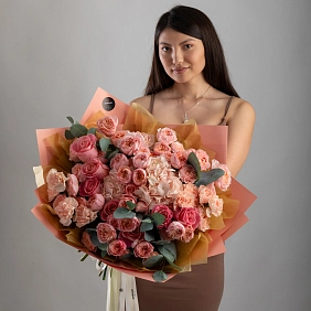 Букет с пионовидными розами "Навстречу мечте" фото